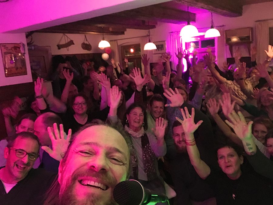 Travel Sings live im Canada Bräustüberl